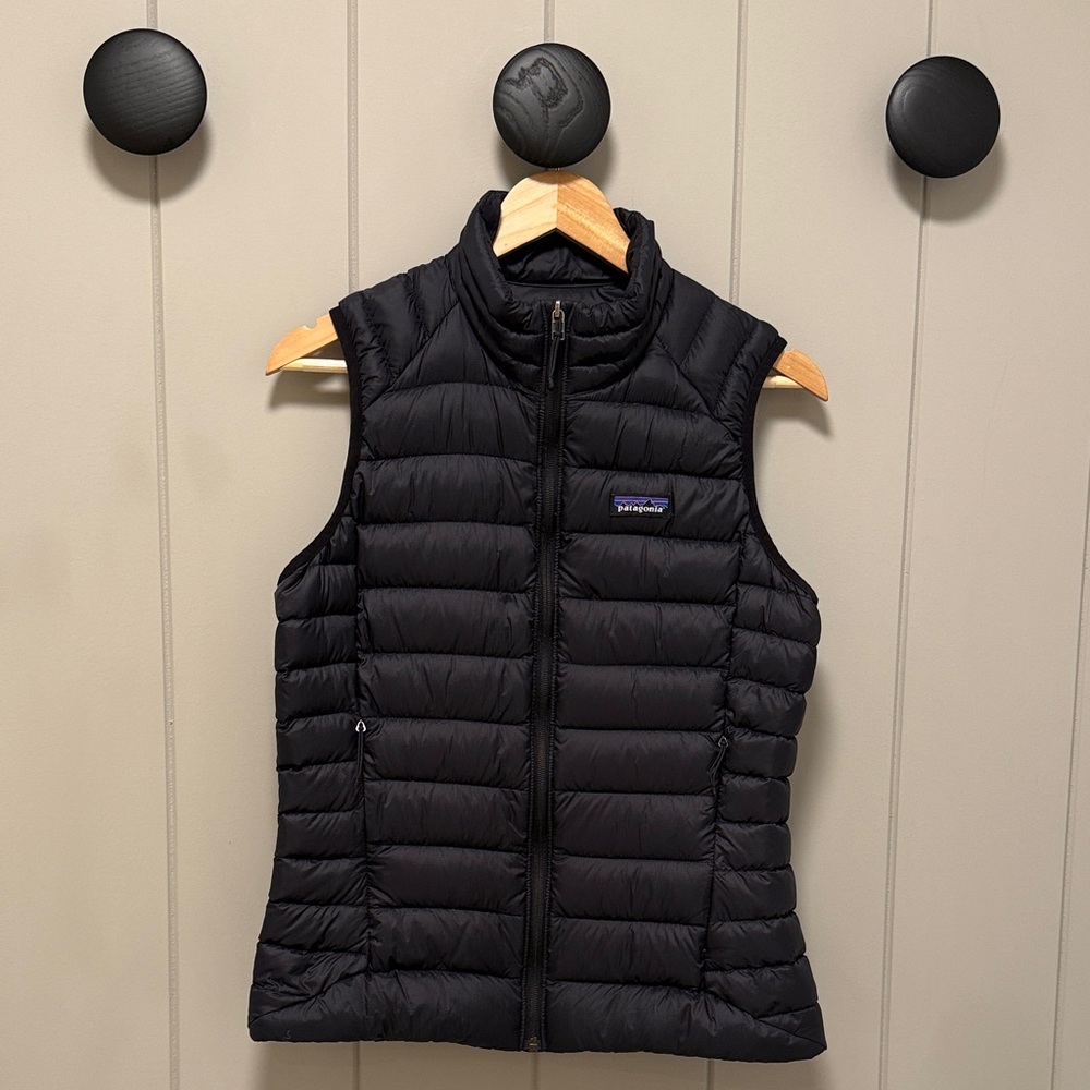 Patagonia Women's Black Puffer Vest